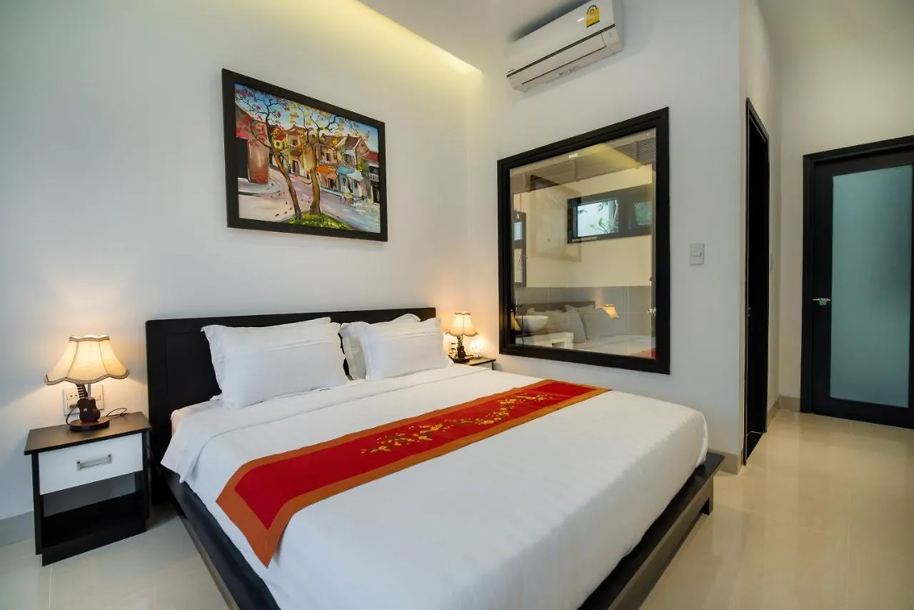 Hotel The Son Villa Hoi An